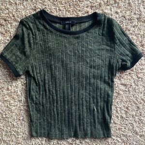 Forever 21 green crop top